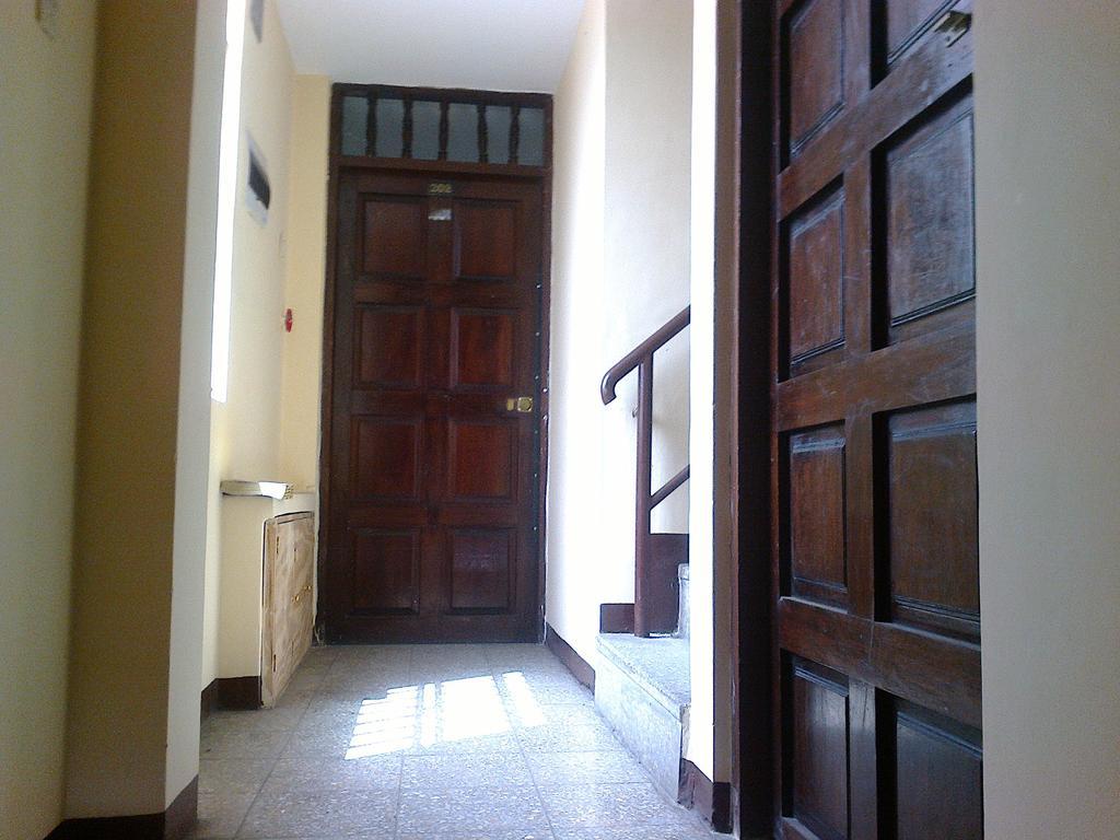 Strenua Santa Maria Suites Trujillo Exterior photo